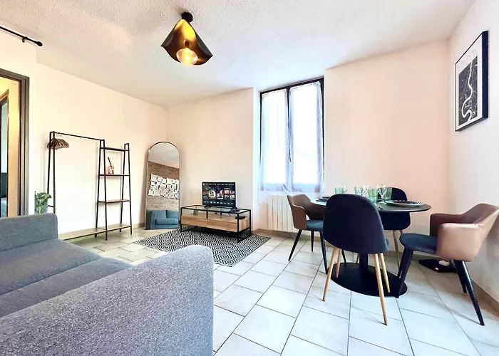Appartement Spacieux T2 Avec Balcon