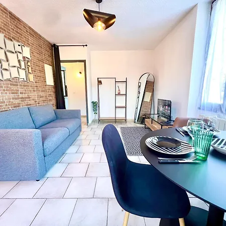 Spacieux T2 Avec Balcon Apartment