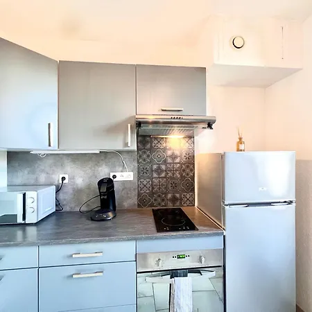 Spacieux T2 Avec Balcon